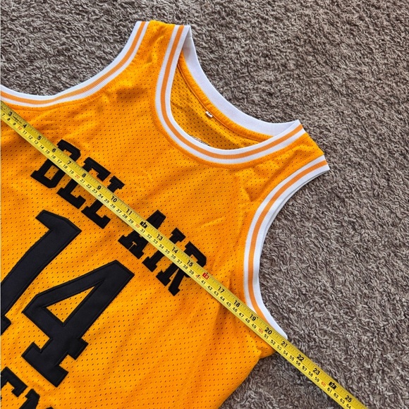 Fresh Prince Of Bel Air Basketball Jersey Men Size Medium NWOT - Picture 4 of 5